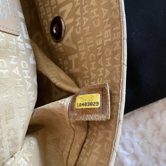 ❌❌SOLD❌❌CHANEL Beige Vintage Choco Bar Small Flap Bag Silver Full Set - Picture 7 of 16